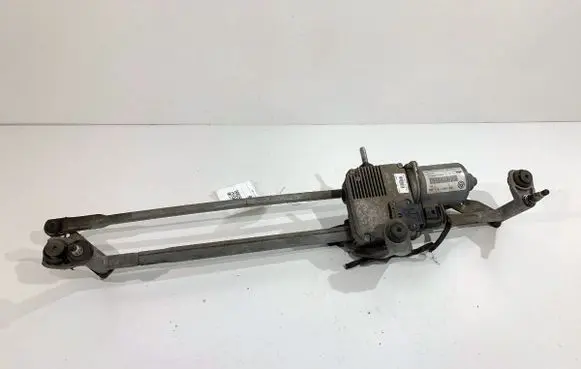 Volkswagen Tiguan Front wiper linkage and motor 5N1955119