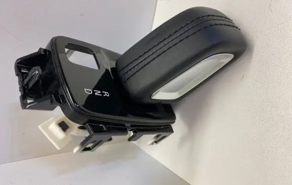 Volvo XC90 Gear shifter/selector 