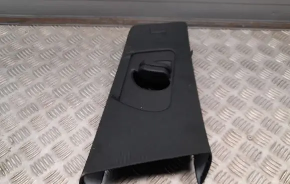 Audi A5 (B) pillar trim (top) 8W886724
