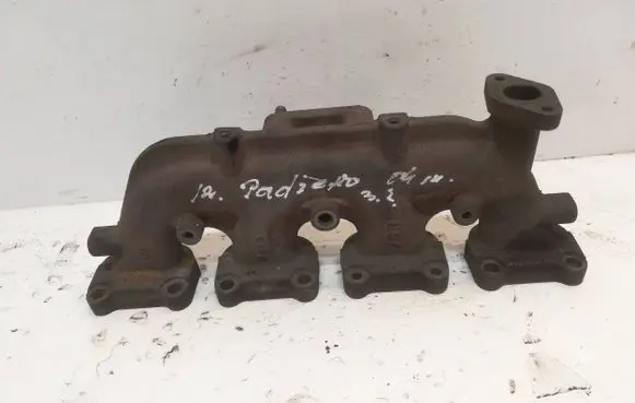 Mitsubishi Pajero Exhaust manifold