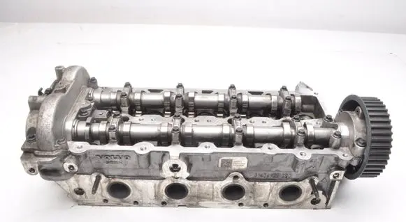 Volvo XC90 Engine head 31430906