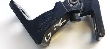 Audi A7 S7 4G Rear door lower hinge 4h0831401
