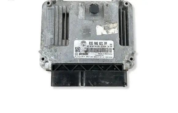 Volkswagen PASSAT B5.5 Engine control unit/module 03G906021PP 1039S22778 03G906021A