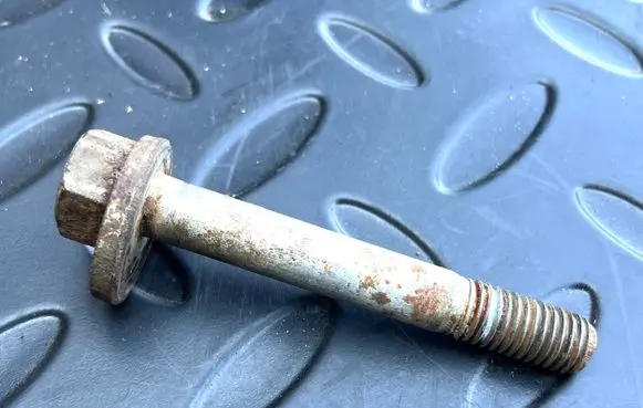 Volvo S40 Rear suspension camber bolt 