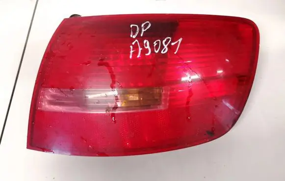 Audi A6 S6 C6 4F Rear/tail lights 89036920