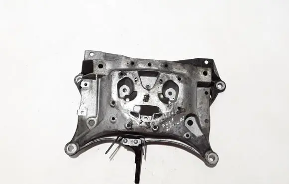 Audi A6 S6 C8 4K Gearbox mounting bracket 4K0399262J