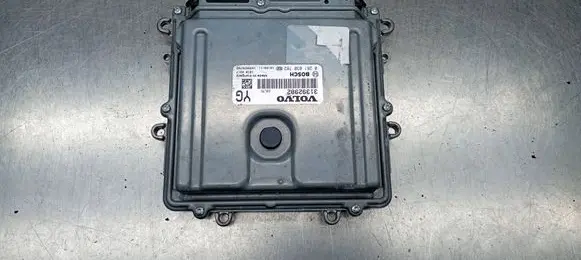 Volvo XC60 Engine control unit/module 31392982 1039S76700 0281030782