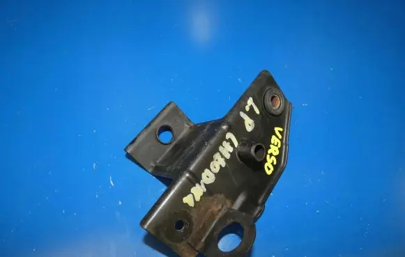 Toyota Verso Radiator support slam panel bracket 