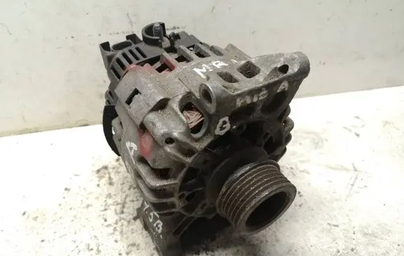 Mercedes-Benz A W169 Generator/alternator A2661541202 108050821 2606293A