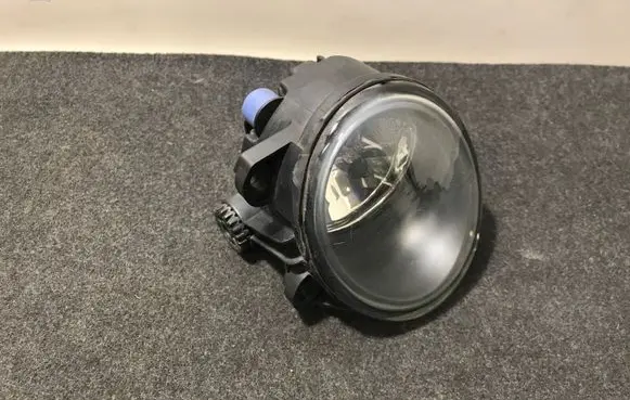 BMW X5 E53 Front fog light 6920886
