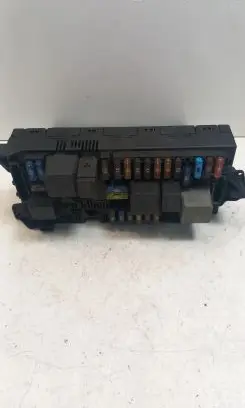 Mercedes-Benz E W211 SAM control unit A2115457701 2115457701