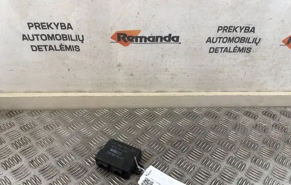 Audi A6 S6 C5 4B Parking PDC control unit/module 4B0919283