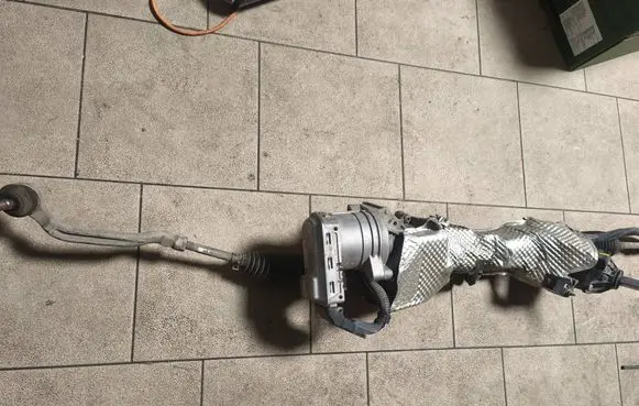 Peugeot 3008 II Steering rack 6820000313