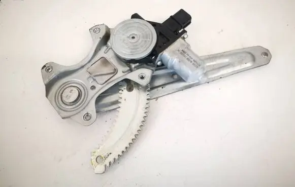 Subaru Outback (BS) Sliding door window regulator with motor