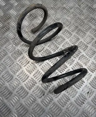 Mercedes-Benz A W176 Front coil spring 