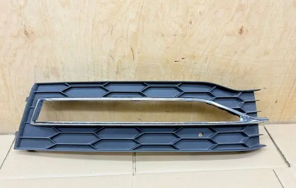 Skoda Superb B8 (3V) Front bumper lower grill 3V0853666B