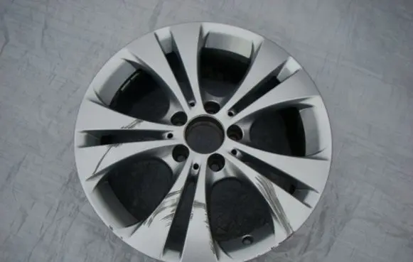 Mercedes-Benz B W246 W242 R17 alloy rim 