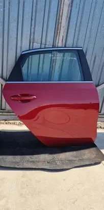 KIA Ceed Rear door 