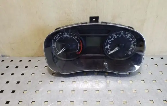Skoda Fabia Mk2 (5J) Speedometer (instrument cluster) 5J0920900C V2823466
