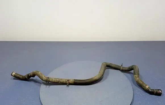 Ford Mustang I Engine coolant pipe/hose