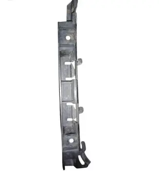 BMW 7 E65 E66 Front bumper mounting bracket 8223247 72758411