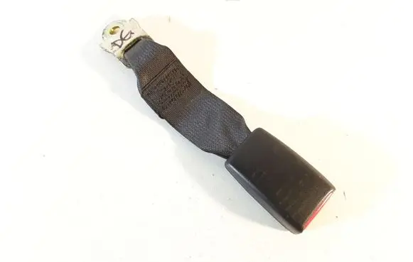 Toyota Corolla E120 E130 Rear seatbelt buckle 260402 7172