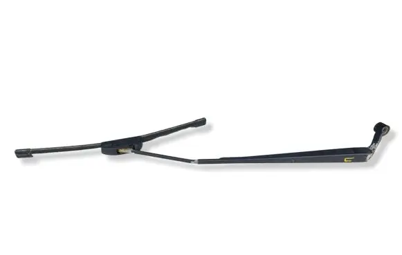 Toyota Avensis T250 Front wiper blade arm 6598