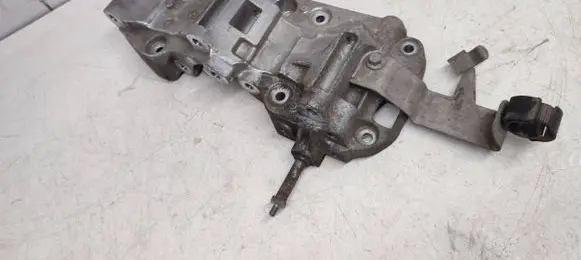 BMW X6 F16 Generator/alternator bracket 8506863 AJS19C3 174786