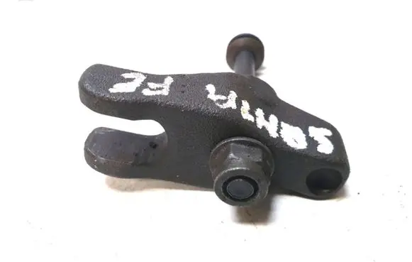 Hyundai Santa Fe Fuel Injector clamp holder
