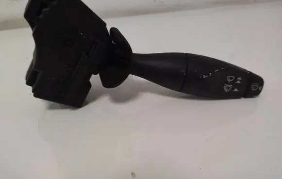Ford Fiesta Wiper switch 