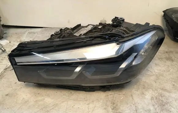 BMW 5 G30 G31 Headlight/headlamp 5A388C3