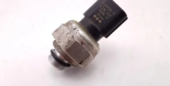 Honda CR-V Air conditioning (A/C) pressure sensor 42CP202 D316CZ4