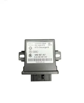 Volkswagen PASSAT B6 Light module LCM 5M0907357