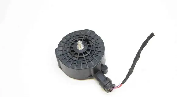 Audi TT TTS Mk2 Other devices 8J0907601