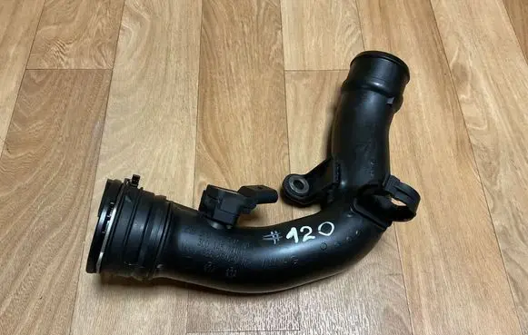 Volkswagen PASSAT B6 Intercooler hose/pipe 3C0145762AD 3C0145770C