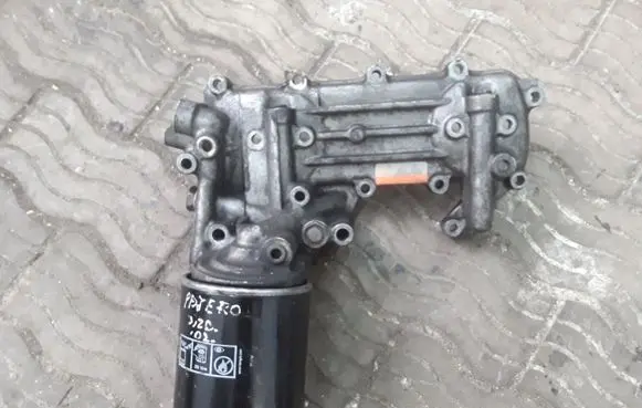 Mitsubishi Pajero Oil filter mounting bracket NOCODE