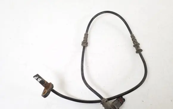 Mercedes-Benz A W169 ABS brake wheel speed sensor A1695400417