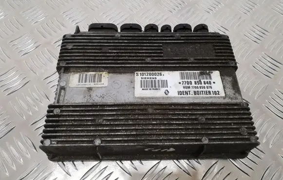 Renault Clio I Gearbox control unit/module