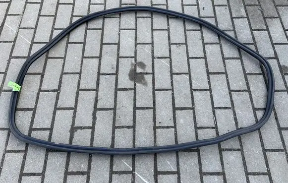 Audi A8 S8 D4 4H Trunk rubber seal (body) 4H0827705B 4H0827705
