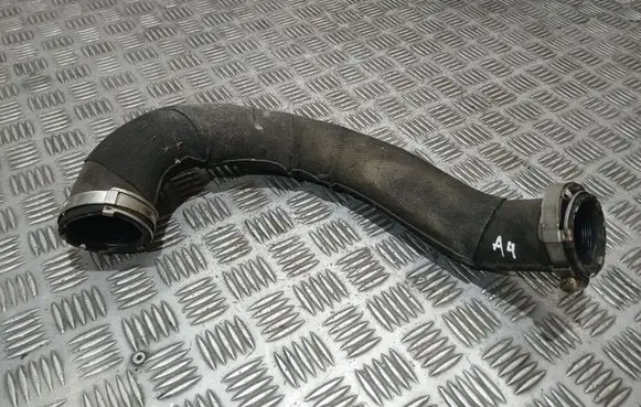 Intercooler hose/pipe