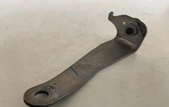 Audi Q5 SQ5 Horn signal holder/bracket 80A951229