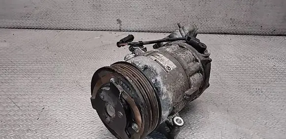 BMW 1 E81 E87 Air conditioning (A/C) compressor (pump) 6915380