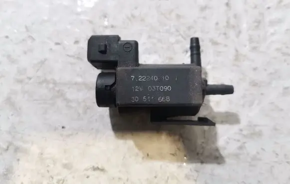 Volvo XC90 Turbo solenoid valve 72224010
