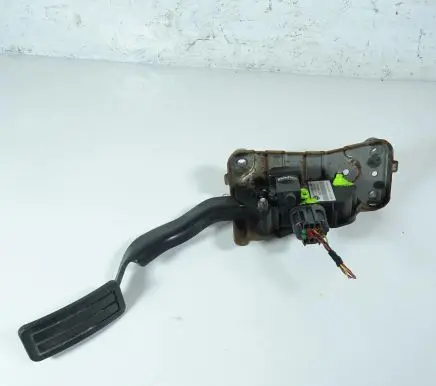 Land Rover Range Rover Sport L320 Accelerator throttle pedal 5H22-7R562-BA8PV