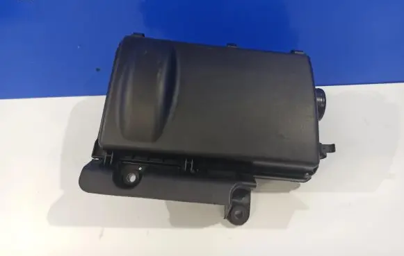 Toyota Prius (XW10) Air filter box AIRFILTERBOX 2114