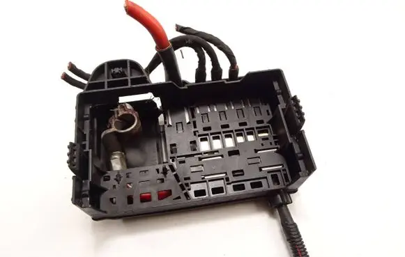 Chevrolet Orlando Fuse module 96889385 15282307413