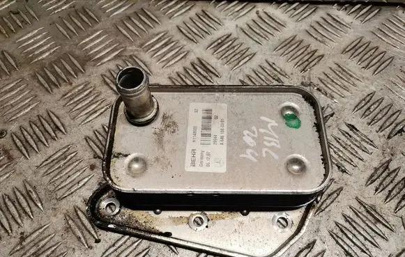 Mercedes-Benz C W204 Gearbox / Transmission oil cooler A6461880310 6461880310