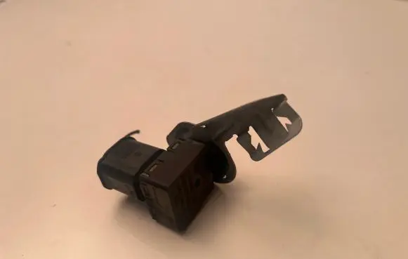 Volkswagen Touareg II Air quality sensor 8K0907659A
