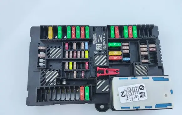 BMW 4 G22 G23 G24 G26 Fuse module 5A0E7D1 21B037GA1002 P00166268AG