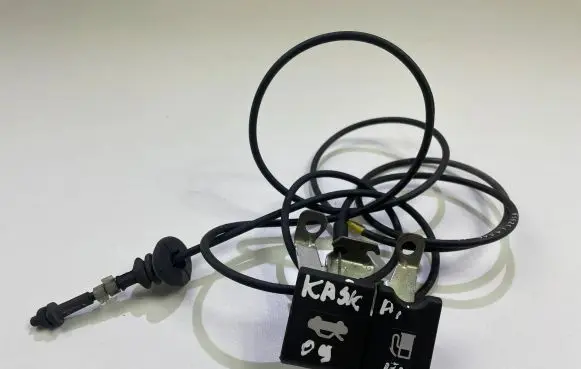 Nissan Qashqai Engine bonnet (hood) release handle